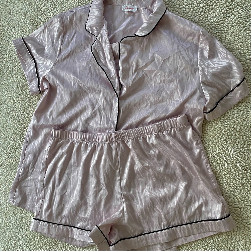 Size M - Shorty PJ set.